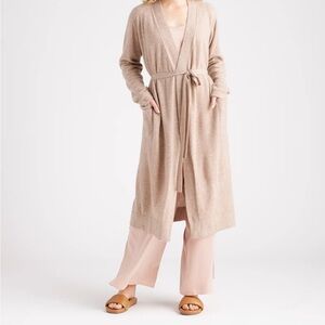 Quince Mongolian Cashmere Tan Women's Robe